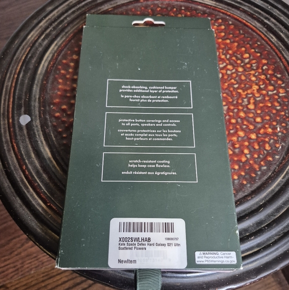 Kate Spade Samsung Protective Hardshell - Picture 4 of 7